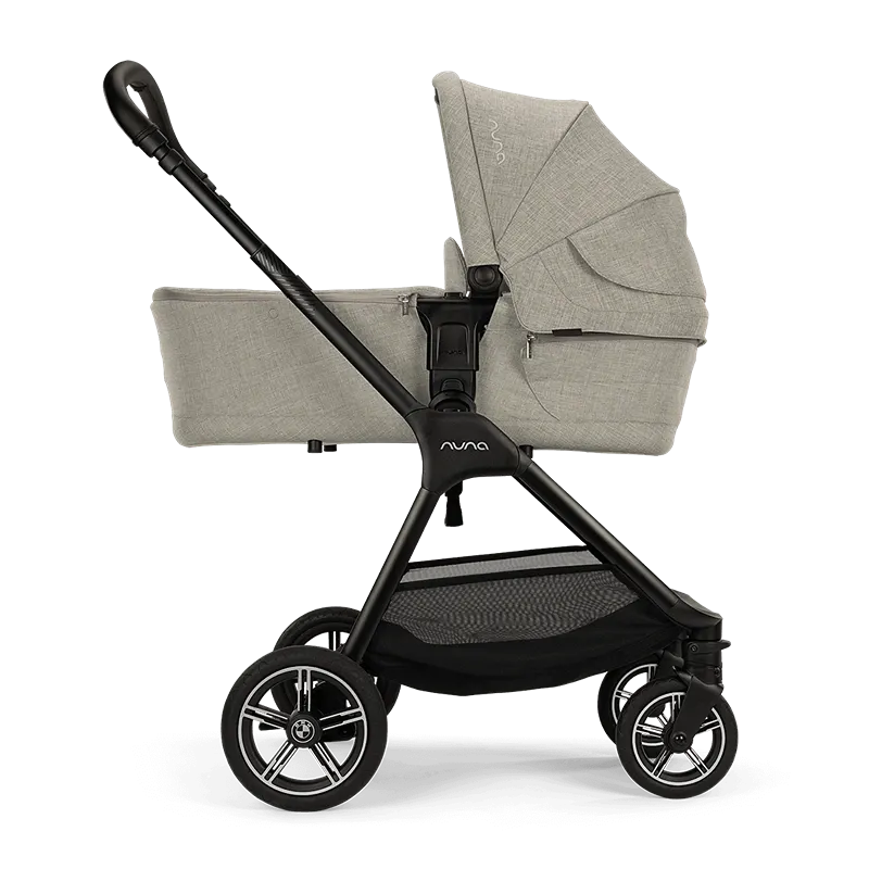 Nuna Triv Next BMW Travel Premium Compact Stroller – Graphene product thumbnail 3