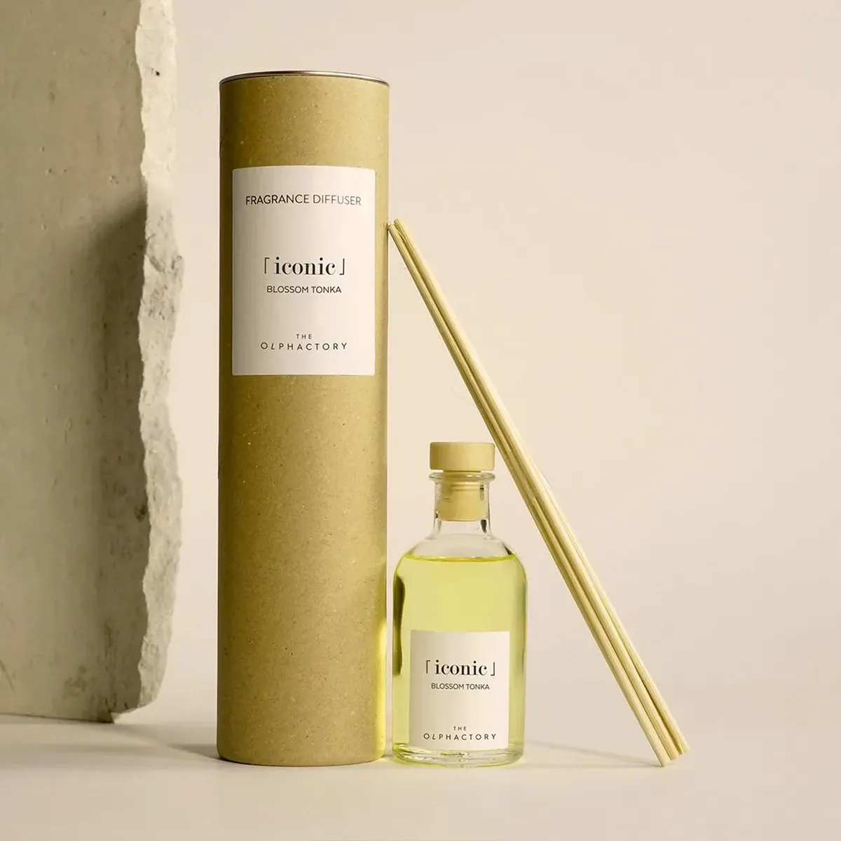 Ambientair Reed Diffuser TO Black - Blossom Tonka product thumbnail 4