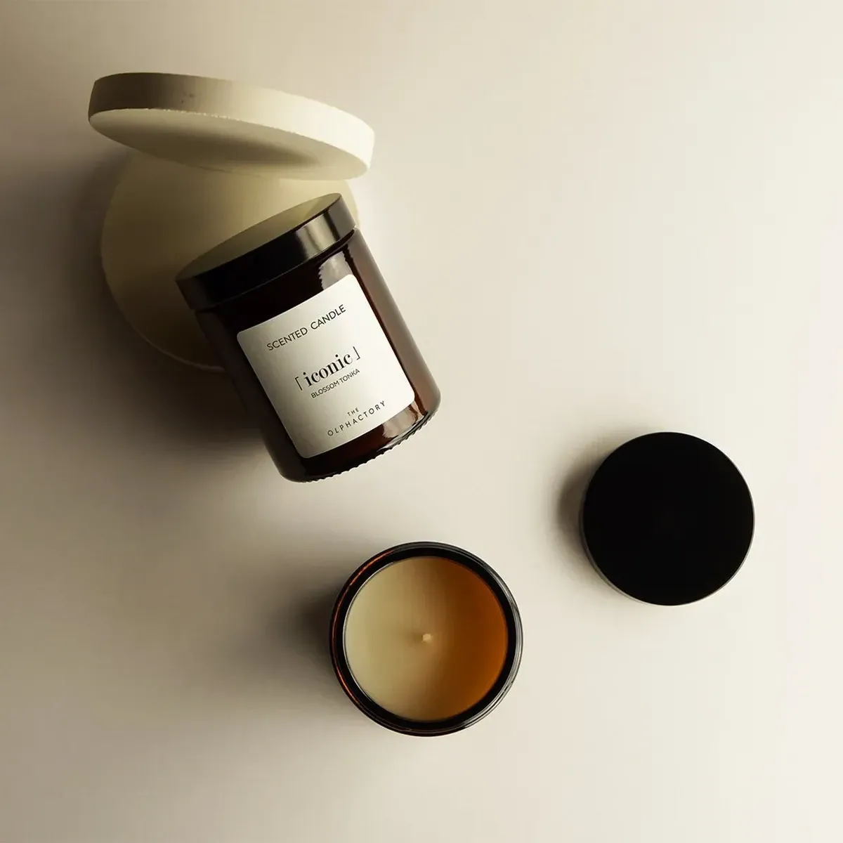 Ambientair Scented Candle TO Black - 40 Hours - 200 Gm - Blossom Tonka product thumbnail 3