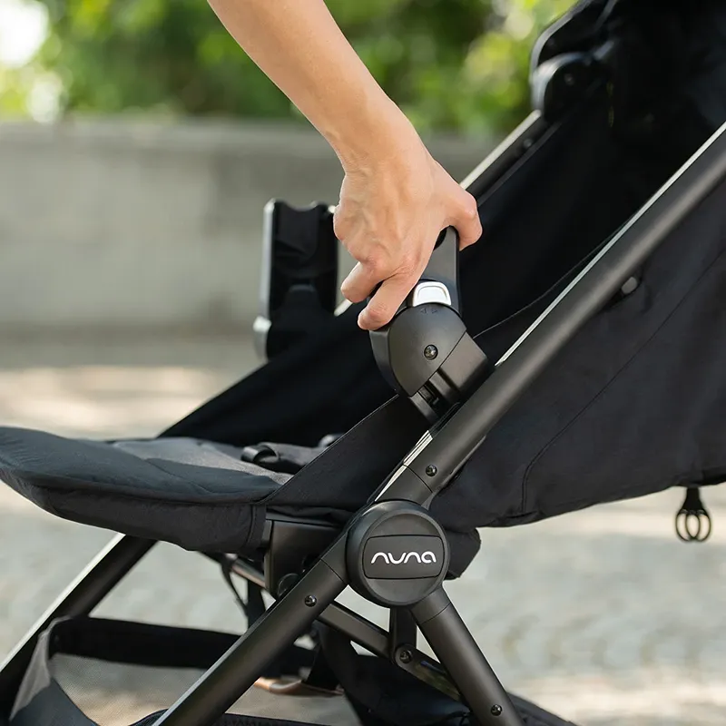 Nuna LYTL Carry Cot – Caviar product thumbnail 3