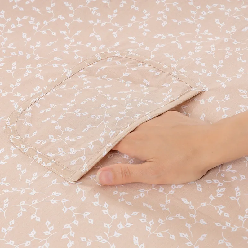 Babyjem Floral Nursing Cover With Pocket - Simon product thumbnail 2
