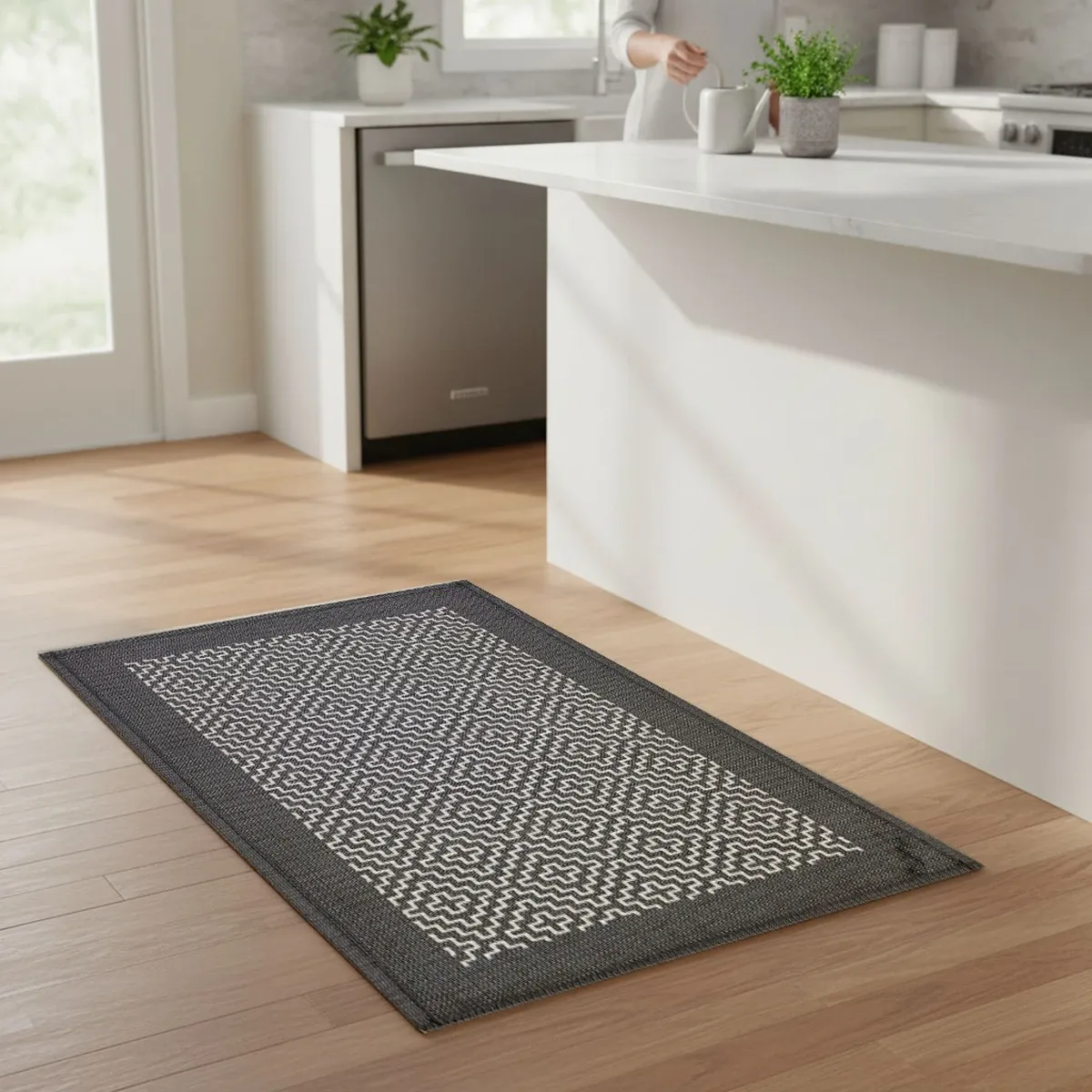 Nova Home "Nero" Kitchen Mat – Dark Grey product thumbnail 2