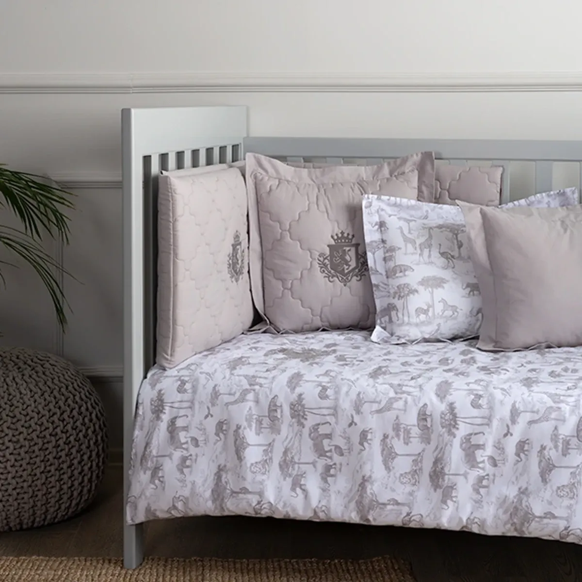 Funna Baby Bed Set Safari - 8 Pcs - Grey product thumbnail 2