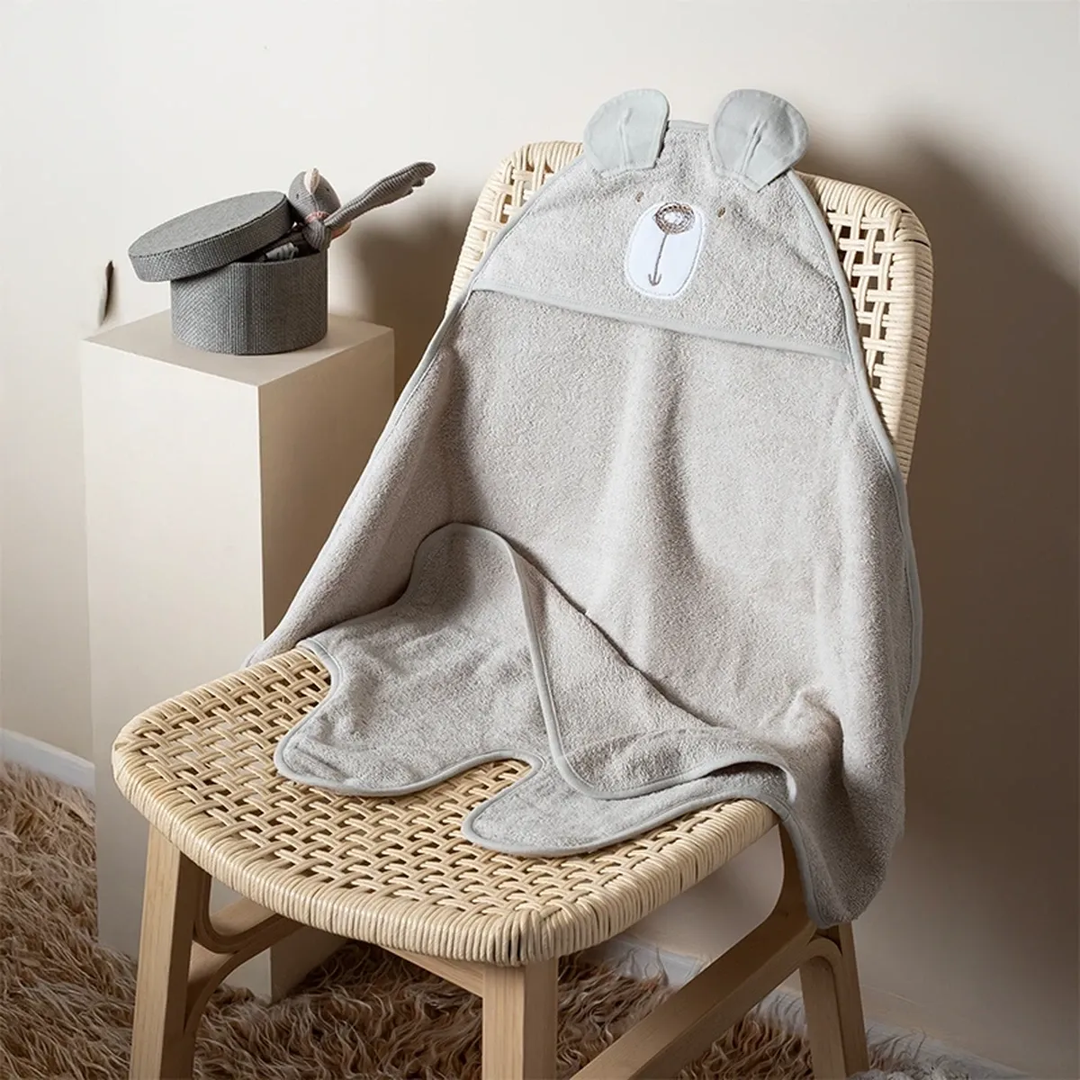 Funna Baby Swaddle Towel Bath Time Bear - Beige product thumbnail 2