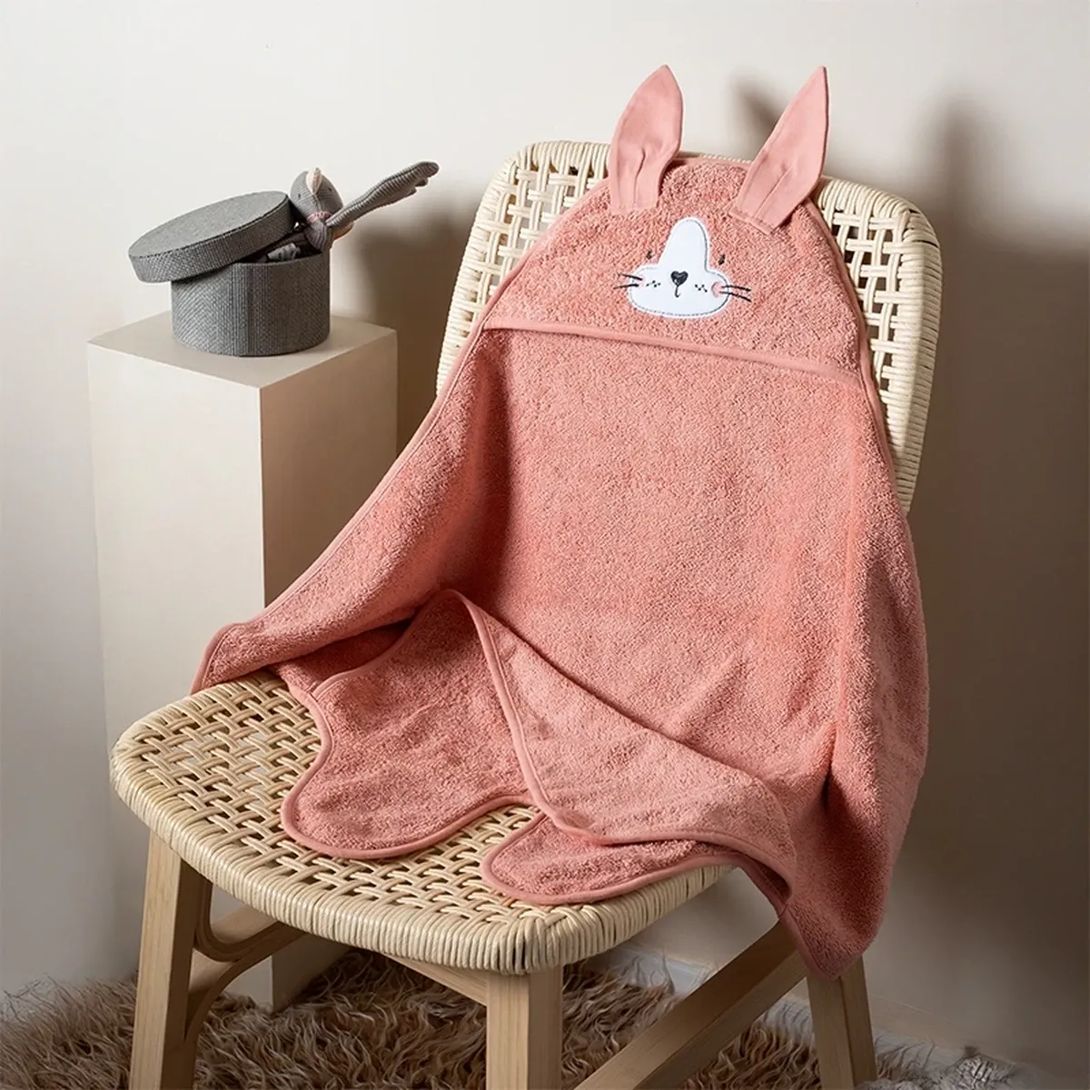 Funna Baby Swaddle Towel Bath Time Cat - Pink product thumbnail 2