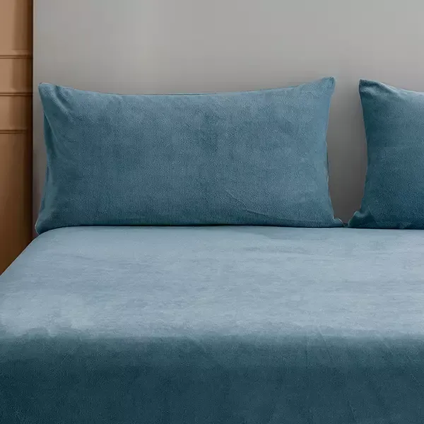 Nova Home WarmFit Winter Microfleece Fitted Sheet Set - King & Super King - 3 Pcs - Blue (Available in Sizes) product thumbnail 2