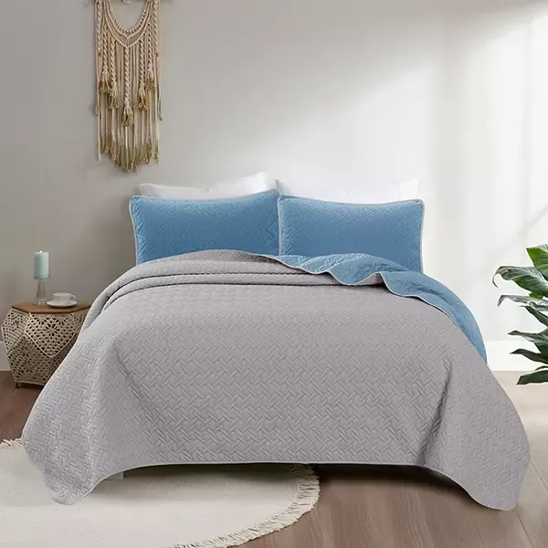 Nova Home "Cross" Bed Spread Set - 4 Pcs - King - Silver & Blue product thumbnail 3