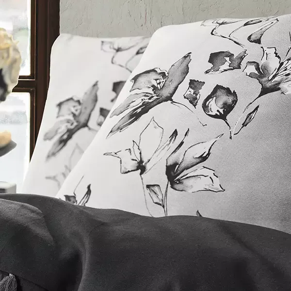Nova Home Daren Duvet Cover Set With Tassels - 100% Cotton - Black (Available in Sizes) product thumbnail 3