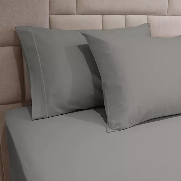 Fieldcrest Plain Fitted Sheet Set - 100% Cotton - 220 Thread Count - Queen - 3 Pcs - Grey product thumbnail 2