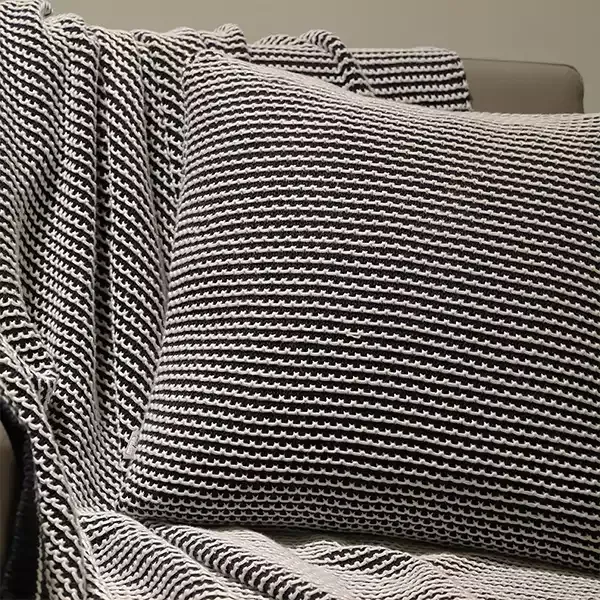 Nova Home Honey Bee Hand Knitted Cushion Cover - 100% Cotton - 45x45 cm - Black & Natural product thumbnail 4