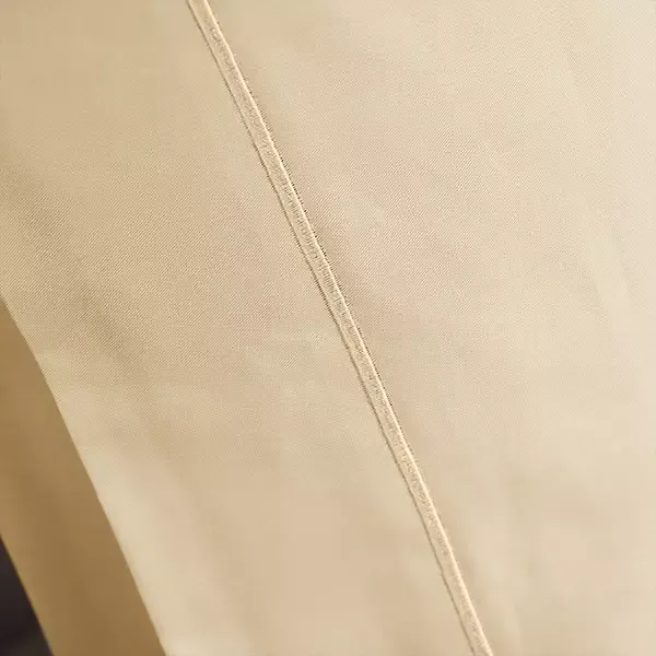 Fieldcrest Plain Fitted Sheet Set - 100% Cotton - 220 Thread Count - Queen - 3 Pcs - Ivory product thumbnail 3
