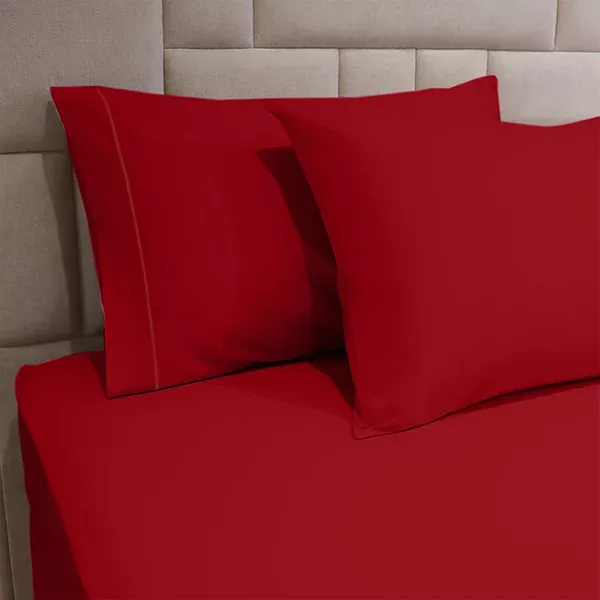 Fieldcrest Plain Fitted Sheet Set - 100% Cotton - 220 Thread Count - Queen - 3 Pcs - Red product thumbnail 2