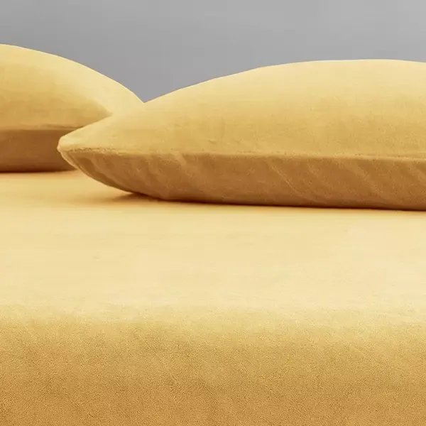 Nova Home WarmFit Winter Microfleece Fitted Sheet Set - Queen - 3 Pcs - Yellow (Available in Sizes) product thumbnail 3