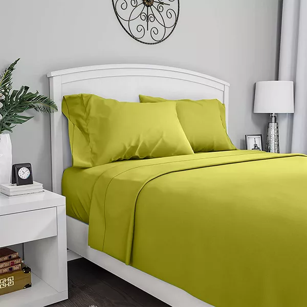 Fieldcrest Plain Flat Sheet - 100% Cotton - 220 Thread Count - King & Super King - Pistache